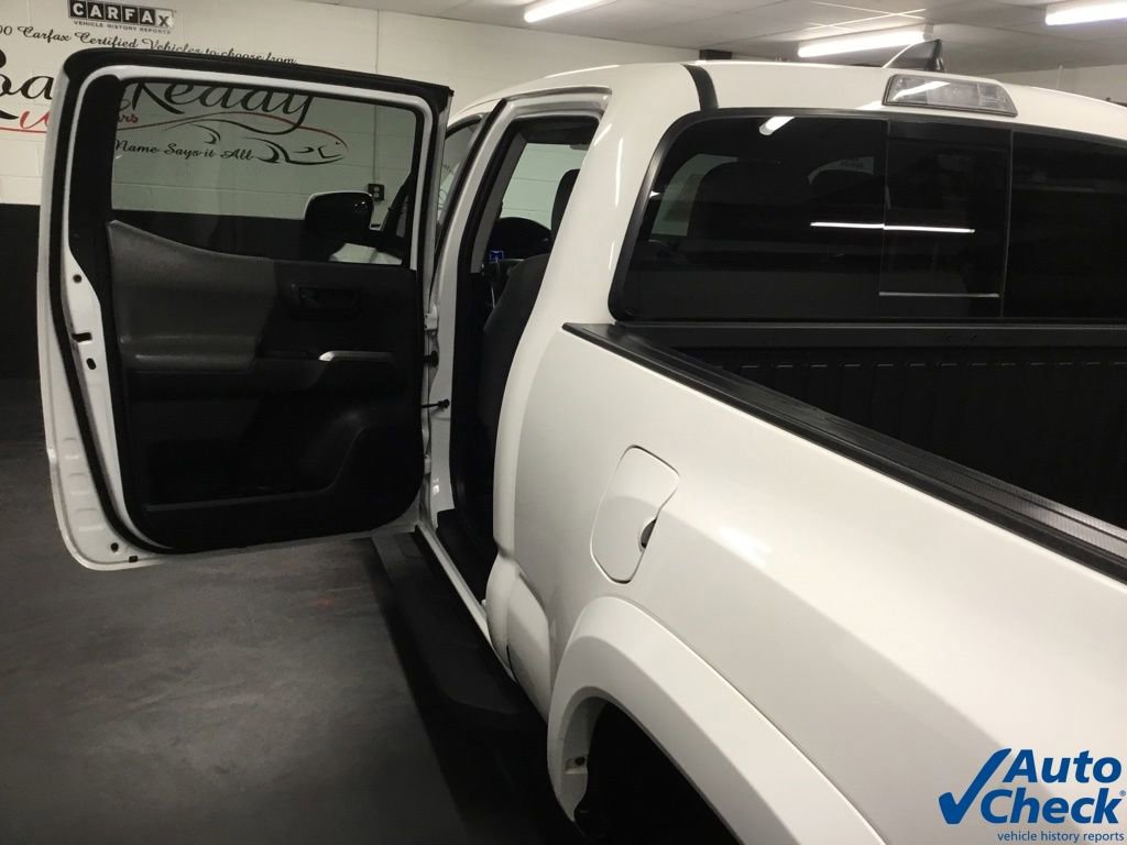 Used 2021 Toyota Tacoma SR5 image 32