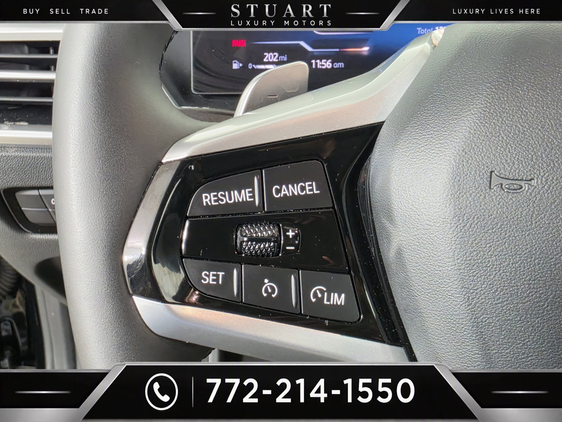 Used 2025 BMW 330i xDrive Sedan AWD/4WD image 10