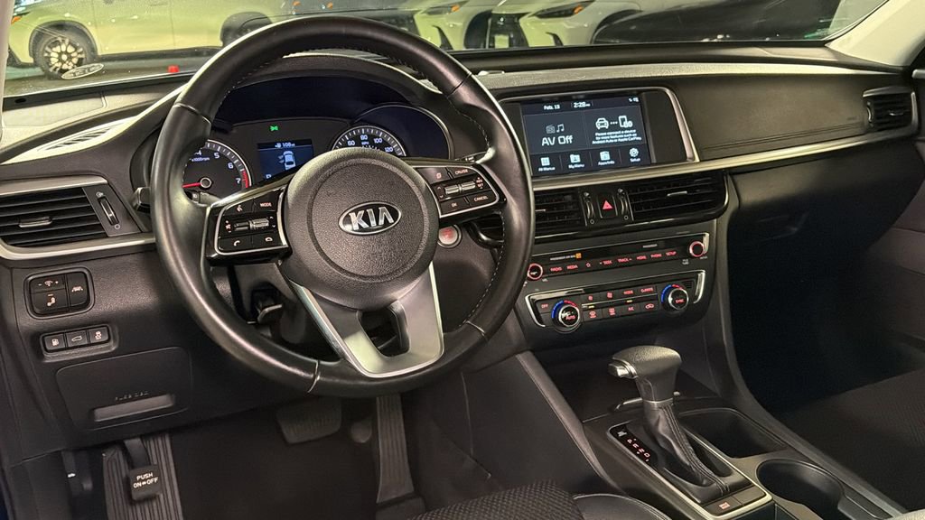 Used 2019 Kia Optima S w/ S Panoramic Sunroof Package image 15