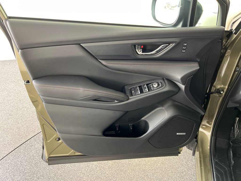 New 2026 Subaru Ascent Limited Bronze image 12