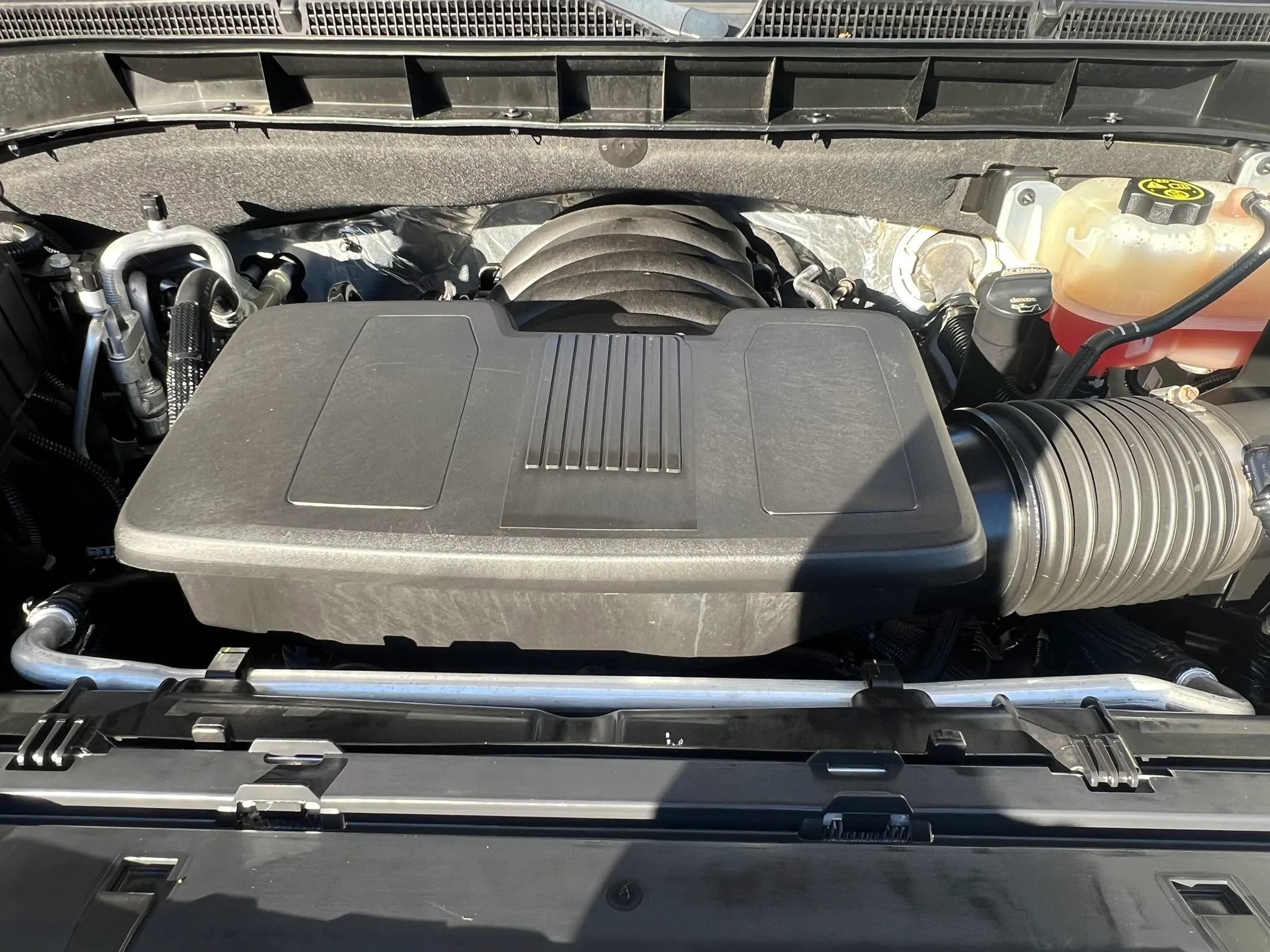 Used 2023 Cadillac Escalade ESV Premium Luxury AWD/4WD image 43