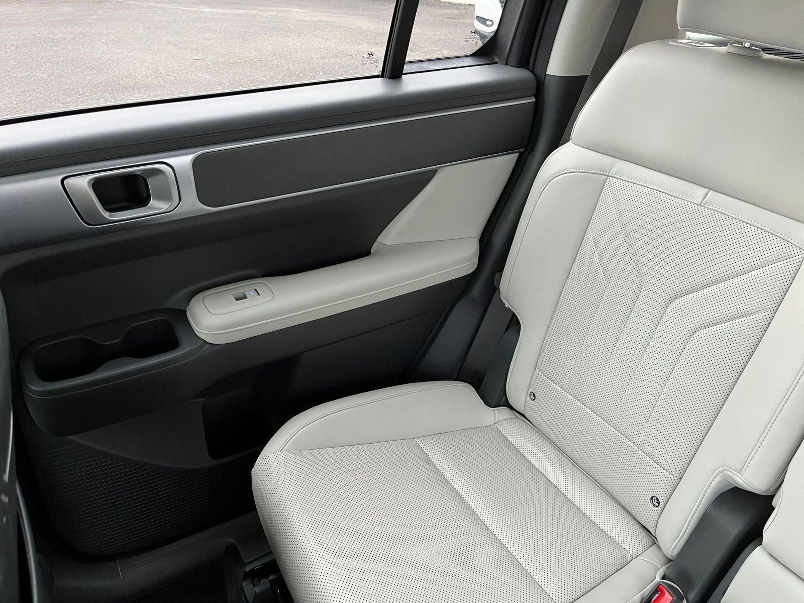 Used 2025 Hyundai Santa Fe SEL image 43