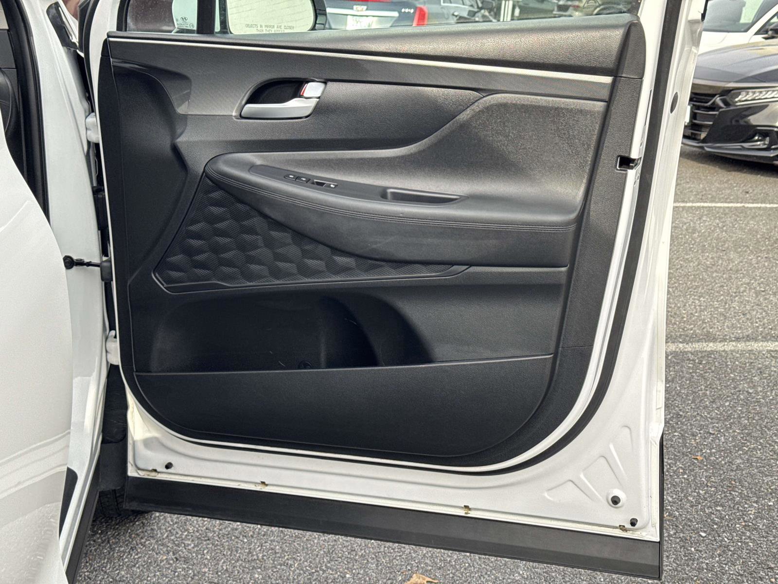 Used 2023 Hyundai Santa Fe SEL image 12