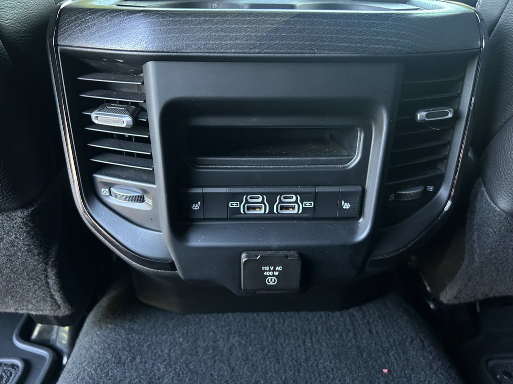 Used 2023 RAM 2500 Limited AWD/4WD image 28
