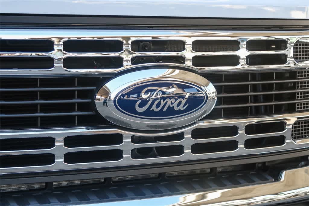 New 2026 Ford F450 XL w/ XL Chrome Package RWD image 5