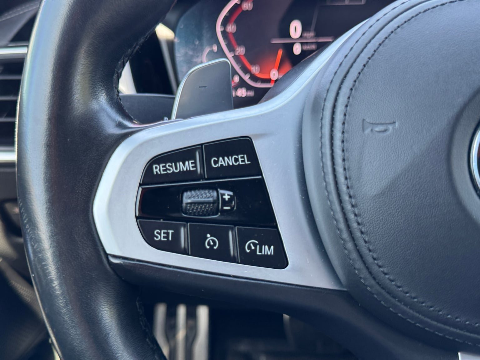 Used 2019 BMW 330i Sedan w/ M Sport Package RWD image 22