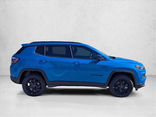 New 2026 Jeep Compass Latitude image 4