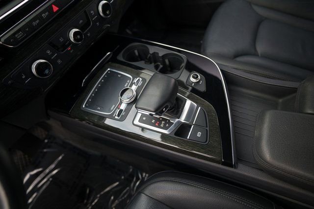 Used 2019 Audi Q7 3.0T Premium w/ Convenience Package image 22