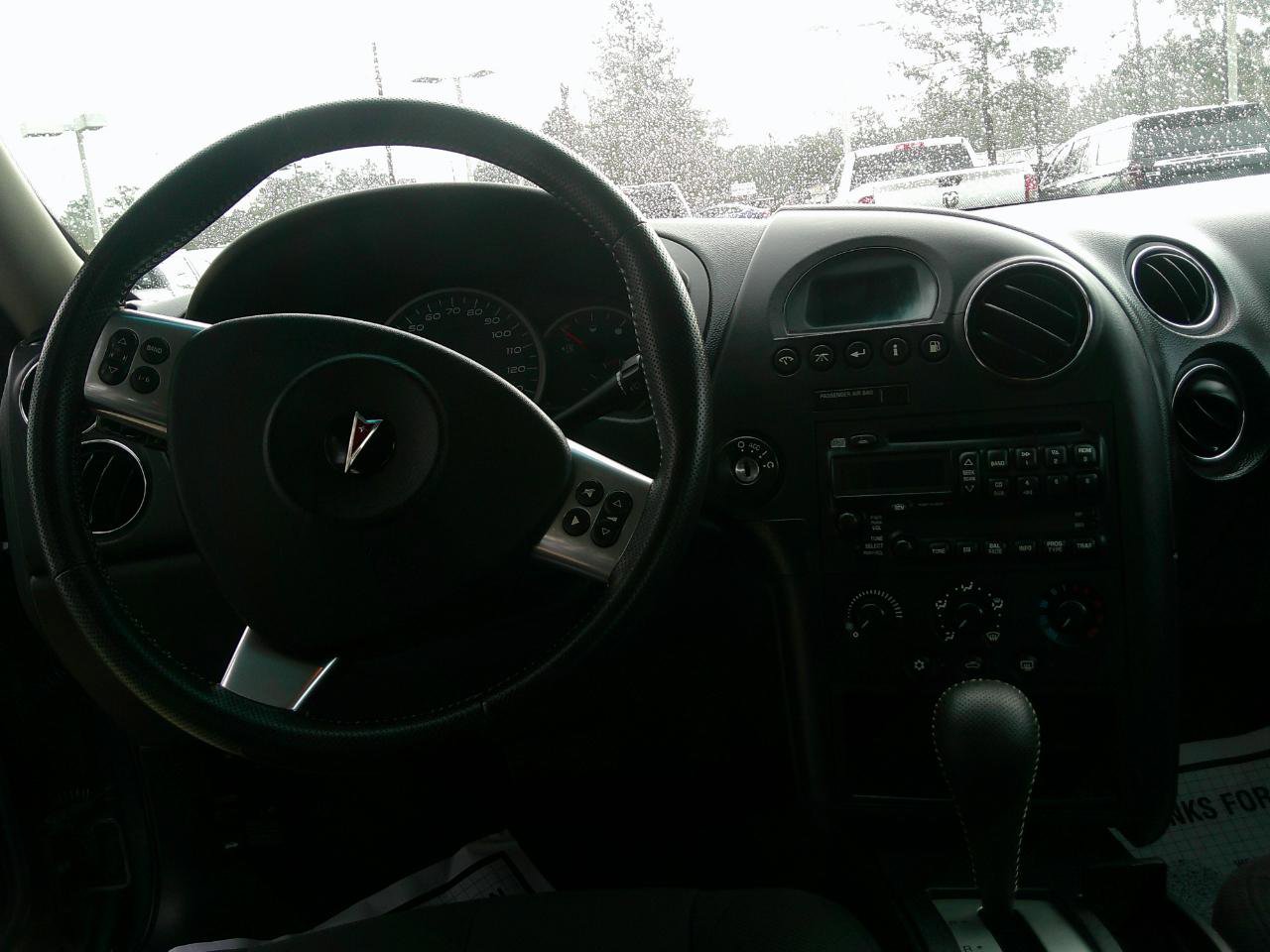 Used 2006 Pontiac Grand Prix w/ Preferred Package image 16