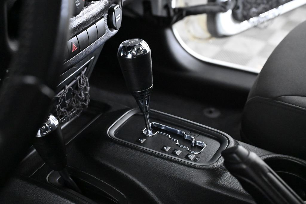 Used 2018 Jeep Wrangler Unlimited Sport S image 18