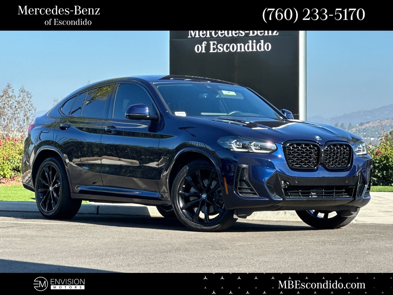 Used 2024 BMW X4 xDrive30i w/ Premium Package AWD/4WD image 1