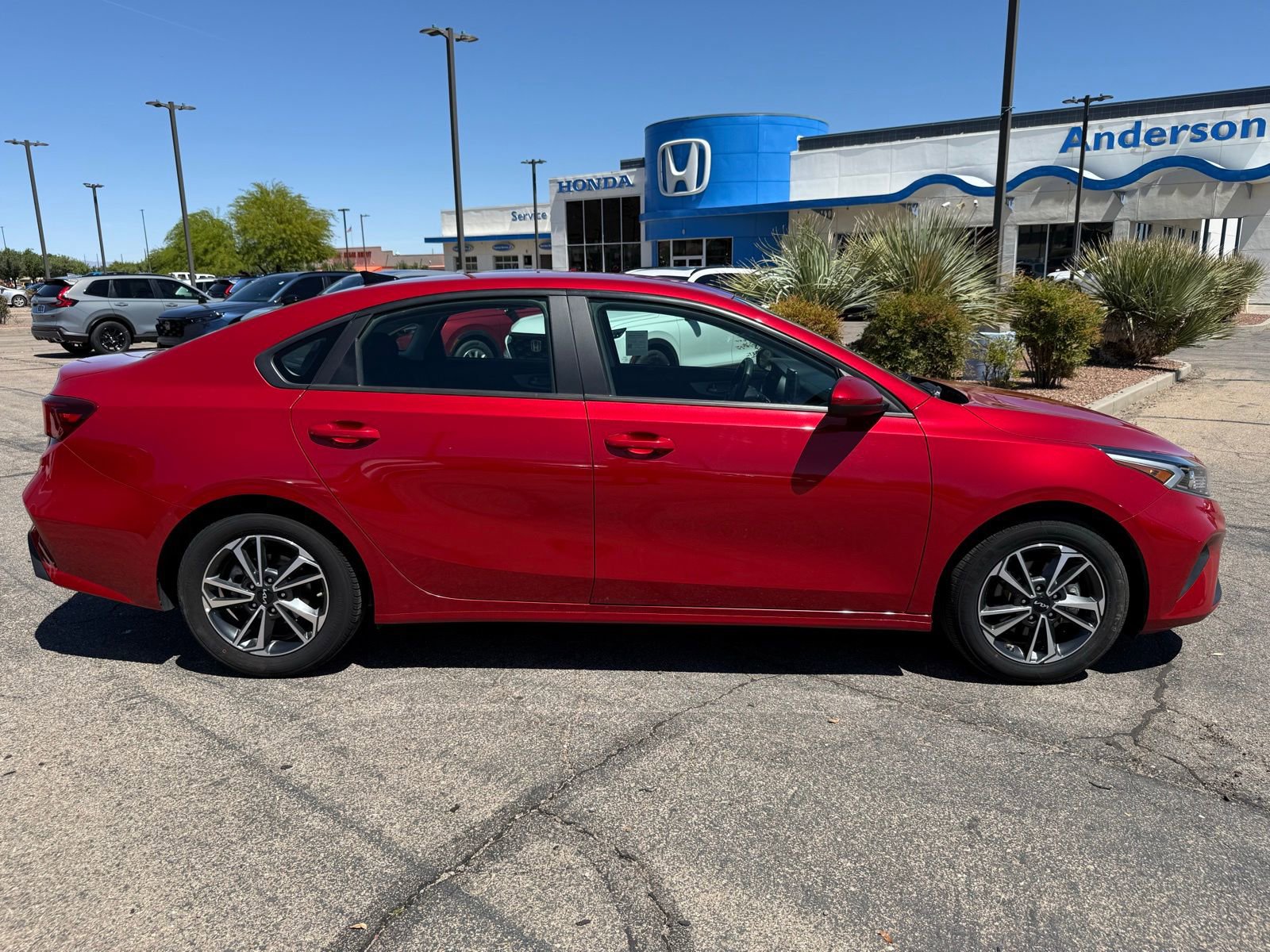 Used 2024 Kia Forte LXS FWD image 4