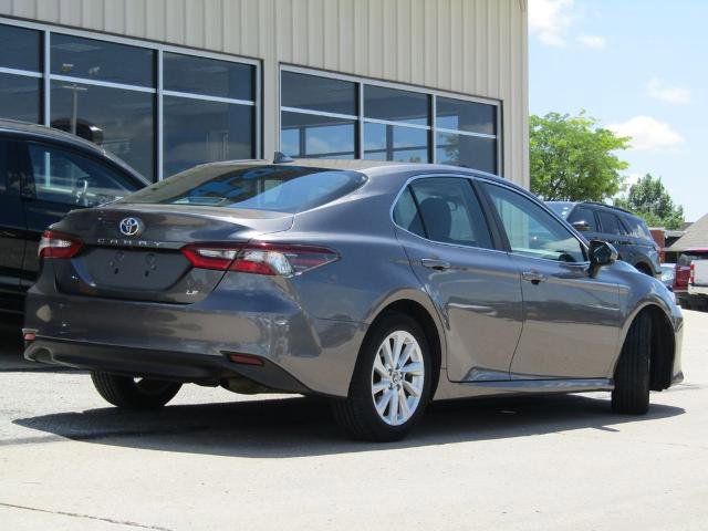 Used 2024 Toyota Camry LE FWD image 3