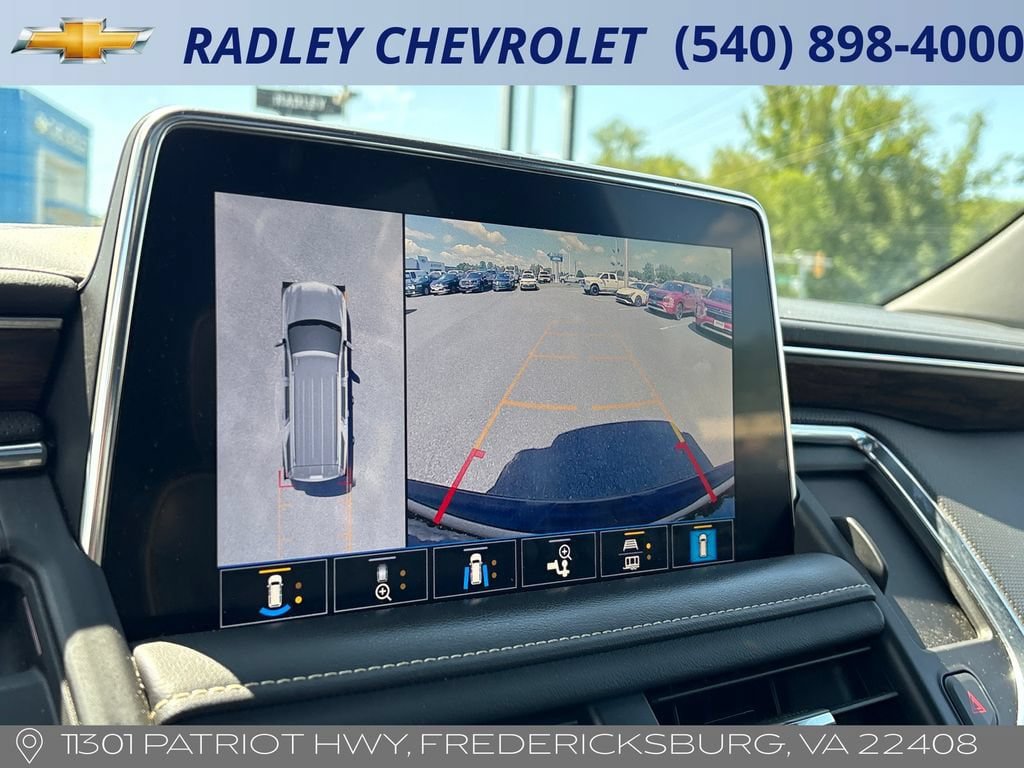 Used 2021 Chevrolet Tahoe Premier w/ Premium Package AWD/4WD image 9