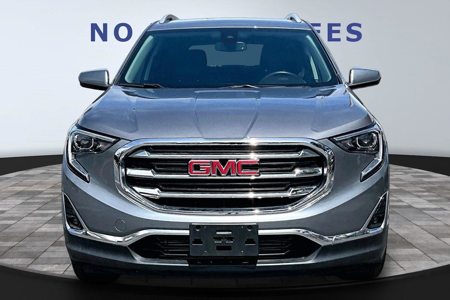 Used 2020 GMC Terrain SLT w/ Preferred Package image 2