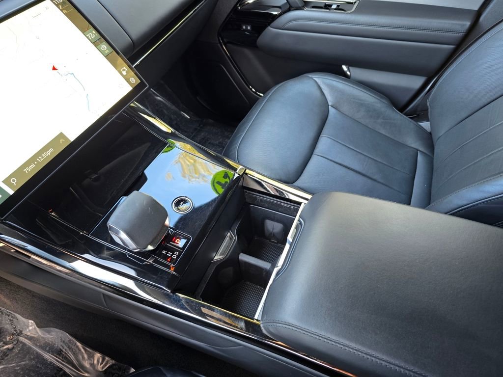 Used 2024 Land Rover Range Rover Sport Dynamic SE image 25