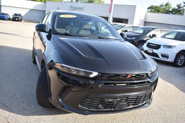Used 2023 Dodge Hornet GT w/ GT Blacktop Package AWD/4WD image 9