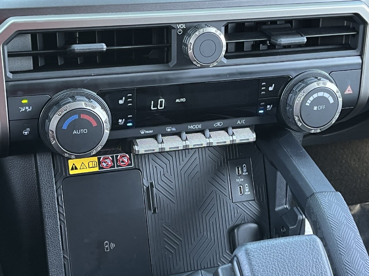 Used 2025 Toyota 4Runner TRD Off-Road Premium w/ Tow Technology Package AWD/4WD image 18