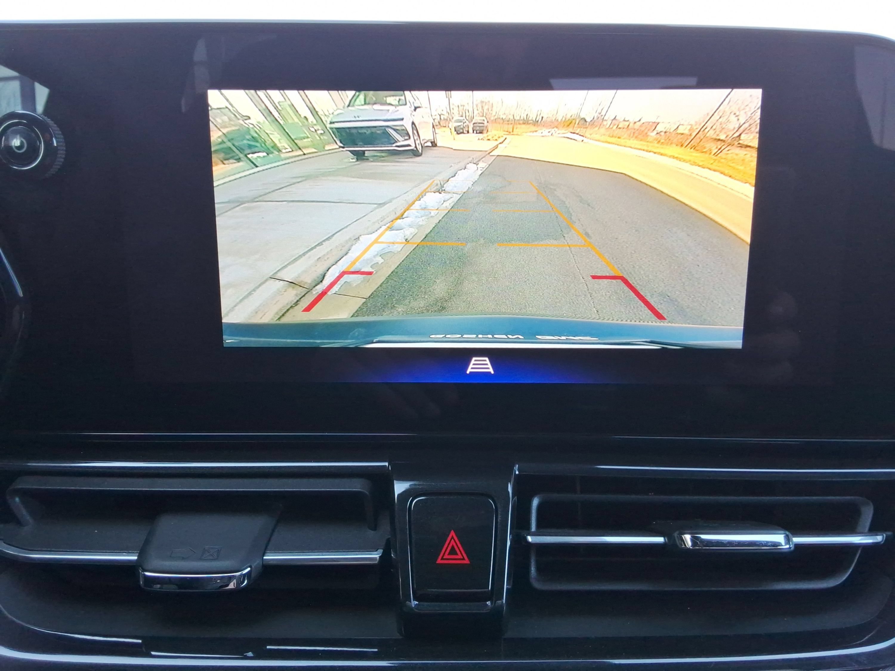 Used 2026 Chevrolet TrailBlazer RS w/ Convenience Package FWD image 16