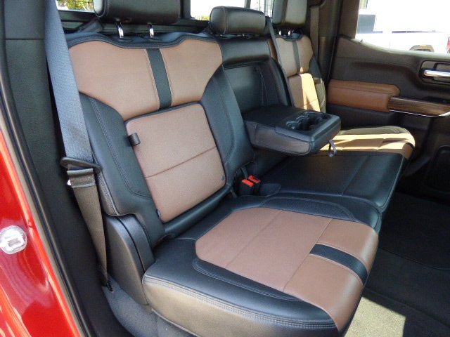Used 2022 Chevrolet Silverado 1500 High Country w/ Safety Package II image 6
