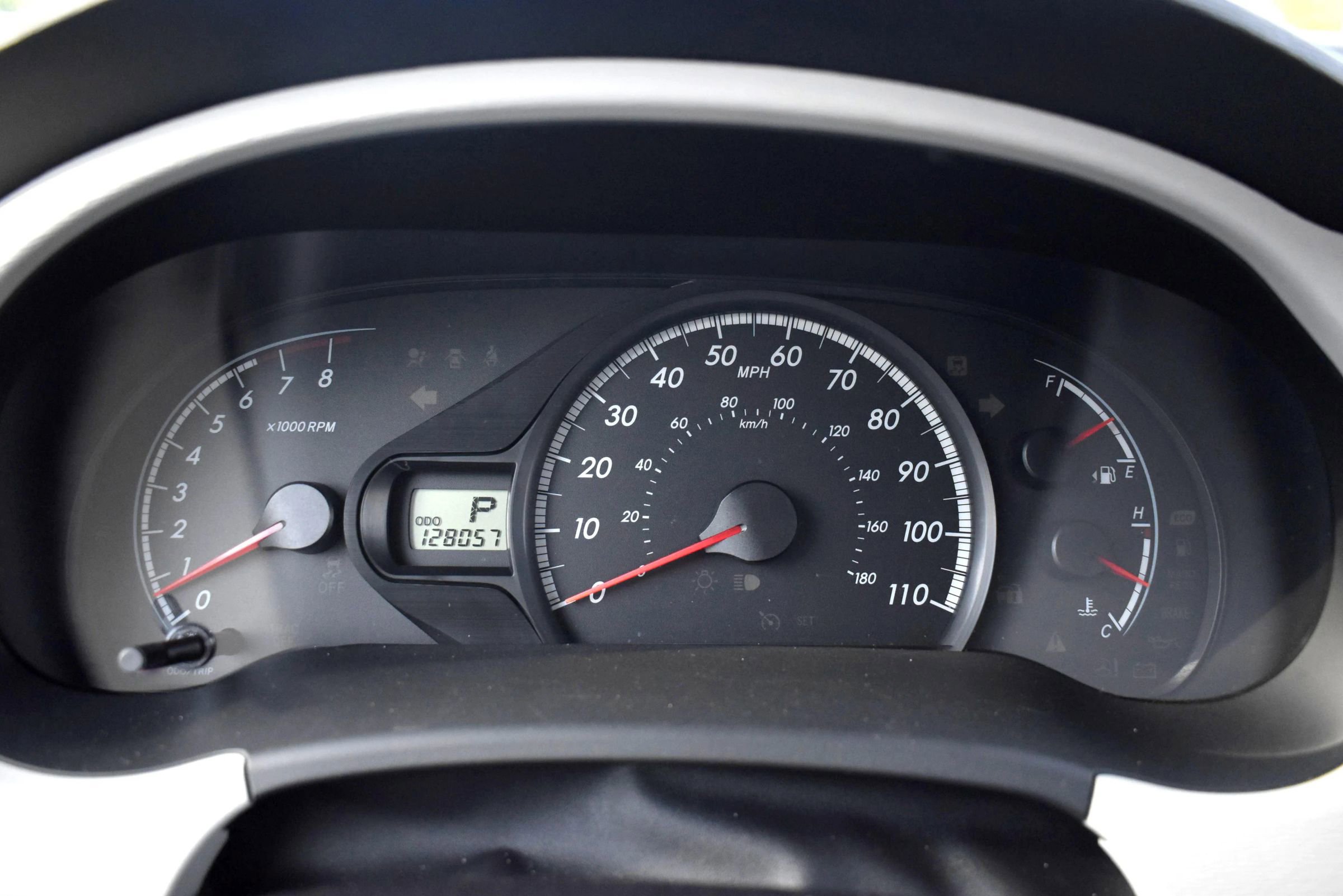 Used 2012 Toyota Sienna LE image 23