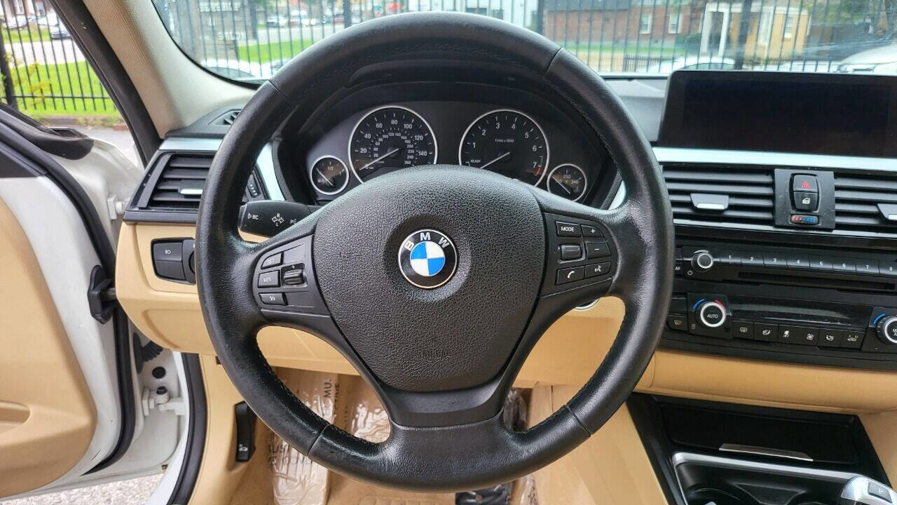 Used 2015 BMW 320i Sedan image 24