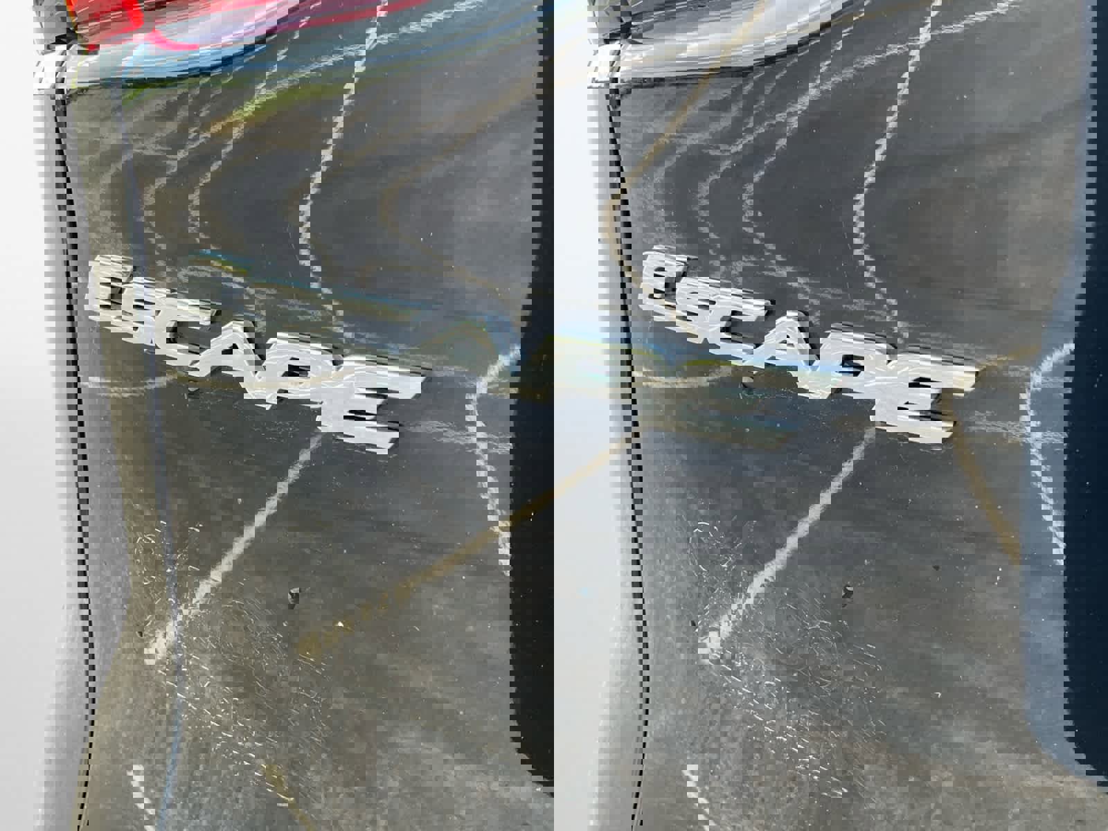 Used 2016 Ford Escape SE w/ Equipment Group 201A FWD image 19