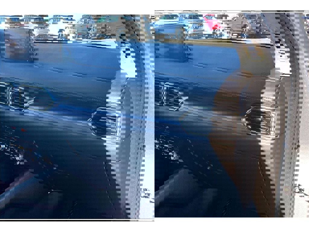 Used 2021 MAZDA CX-5 Touring image 18