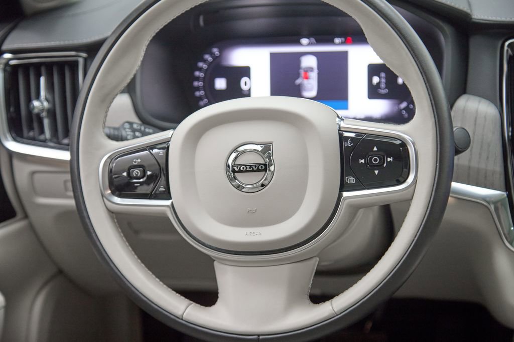 Certified 2023 Volvo S90 B6 Ultimate image 28