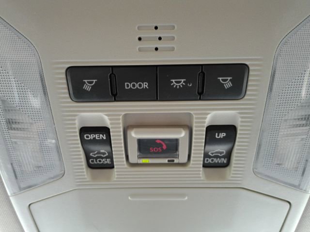 Used 2023 Toyota RAV4 XLE Premium FWD image 49