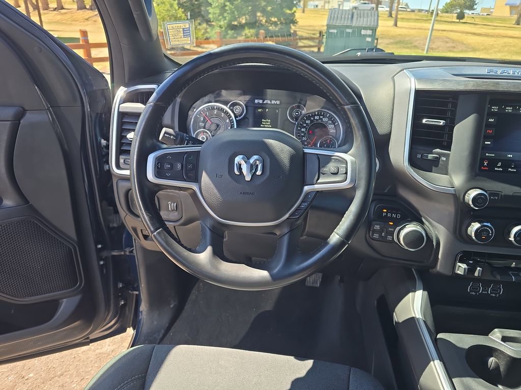 Used 2021 RAM 1500 Big Horn image 15