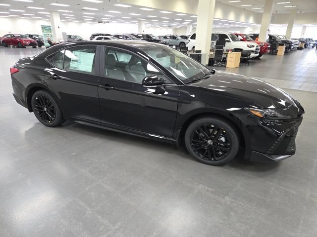 New 2026 Toyota Camry SE AWD/4WD image 6