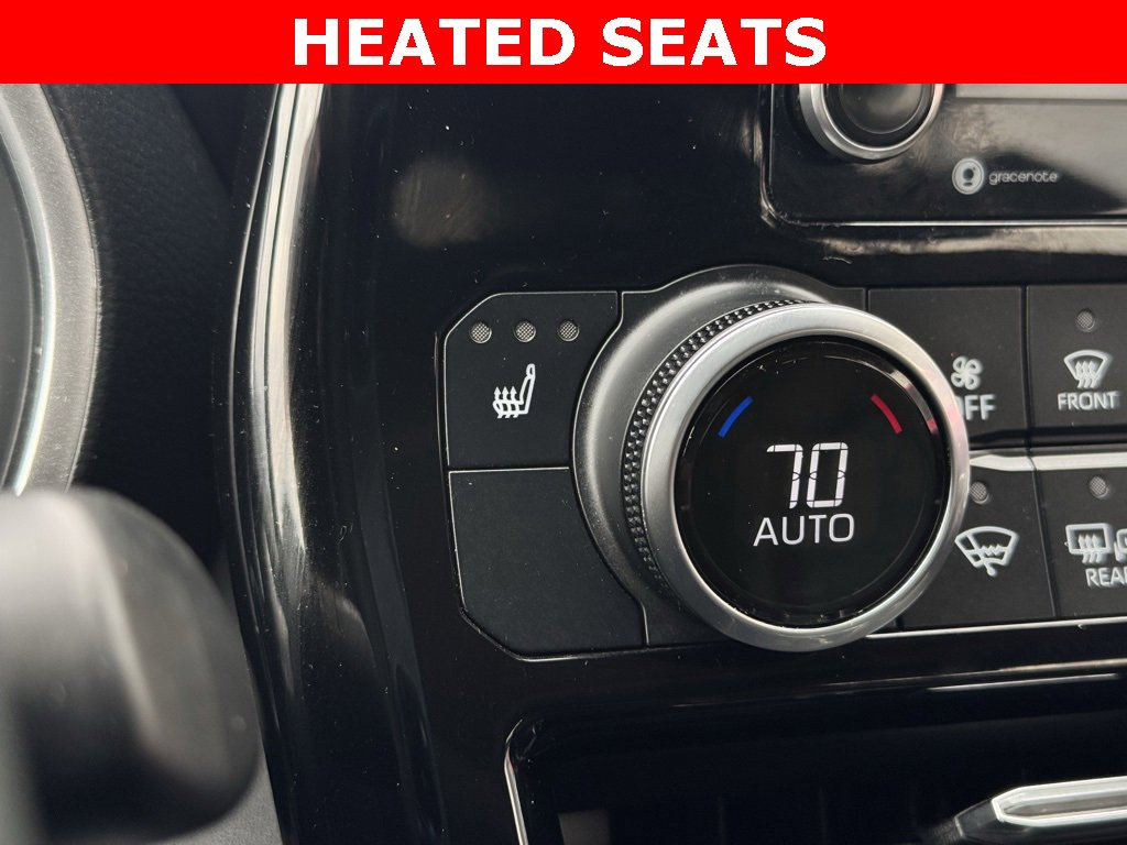 Certified 2021 Toyota Highlander XLE image 13