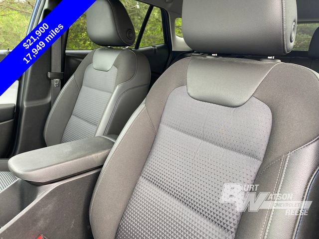 Used 2024 Chevrolet Trax LT w/ Driver Confidence Package FWD image 11