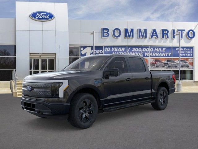 New 2025 Ford F150 Lightning Flash AWD/4WD image 1