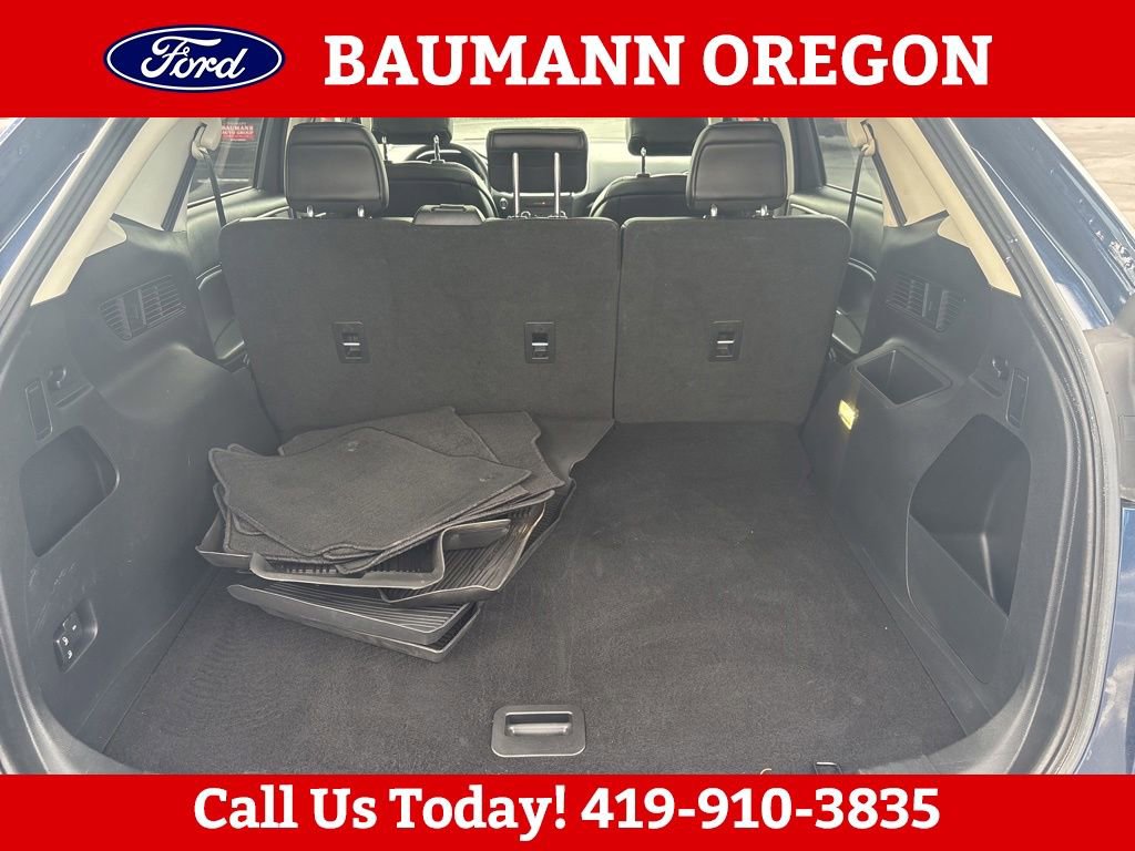 Used 2017 Ford Edge SEL w/ Equipment Group 201A AWD/4WD image 5