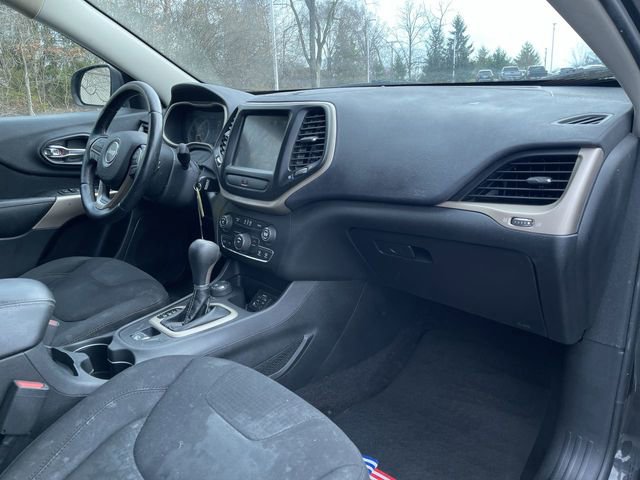 Used 2018 Jeep Cherokee Latitude image 27