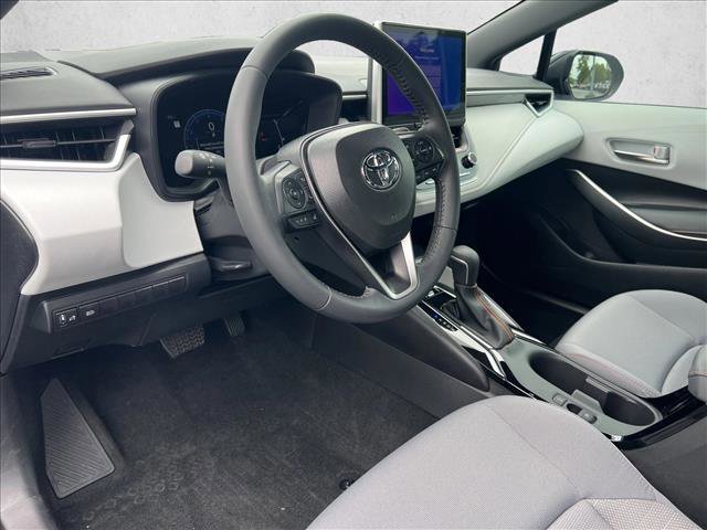 Used 2025 Toyota Corolla FX w/ Convenience Package FWD image 9