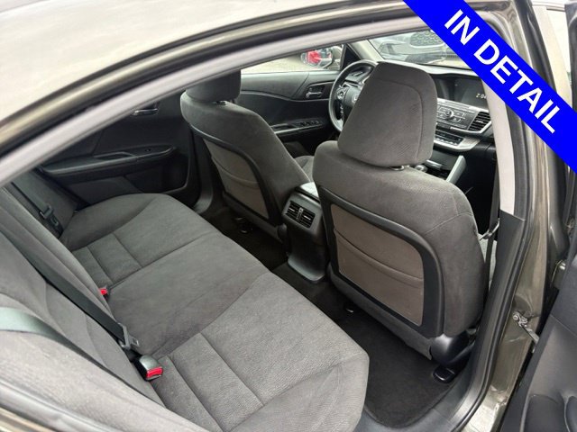 Used 2014 Honda Accord EX image 39