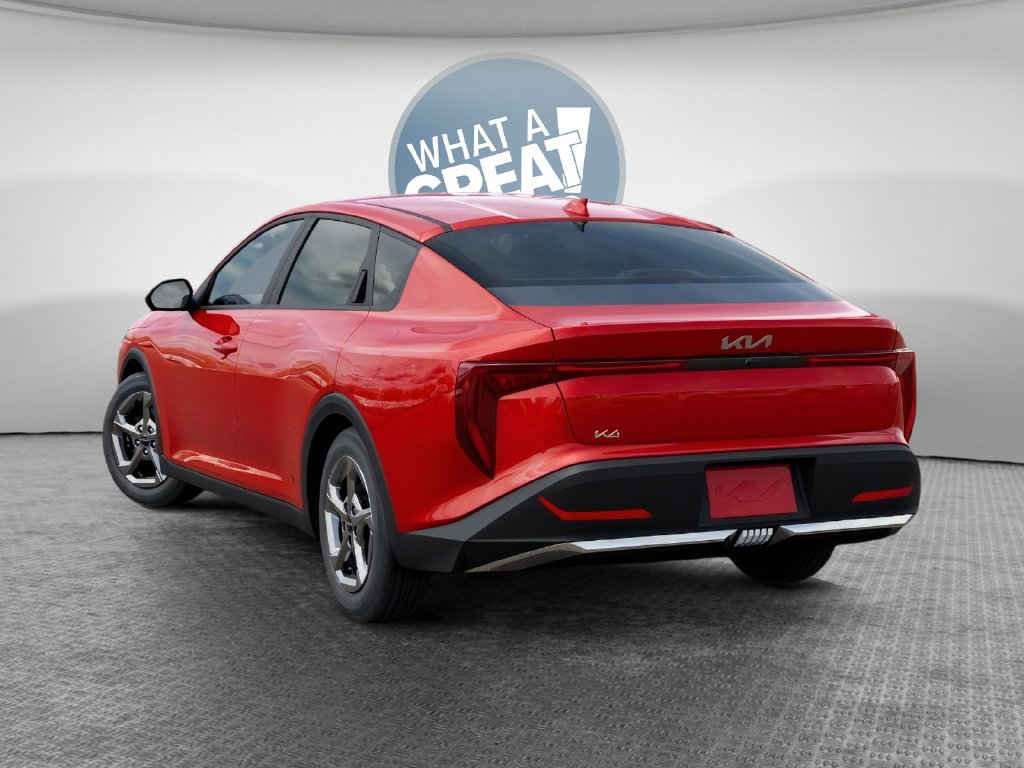 New 2027 Kia K4 FWD image 4