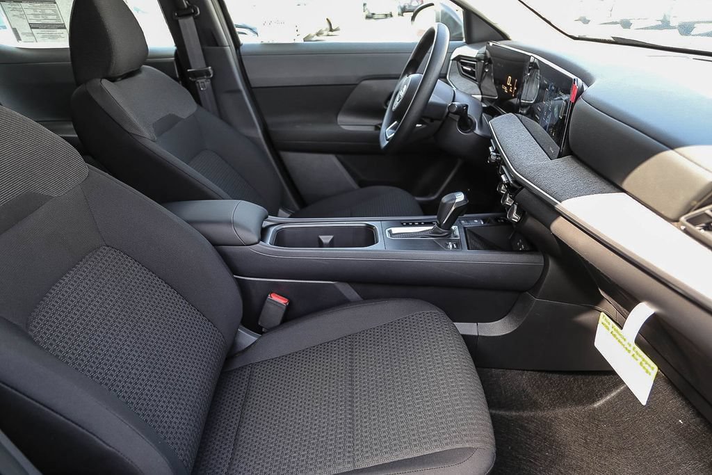 New 2026 Nissan Kicks S FWD image 19