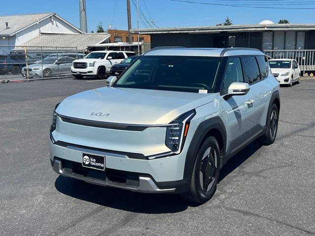 Certified 2024 Kia EV9 Wind AWD/4WD image 3