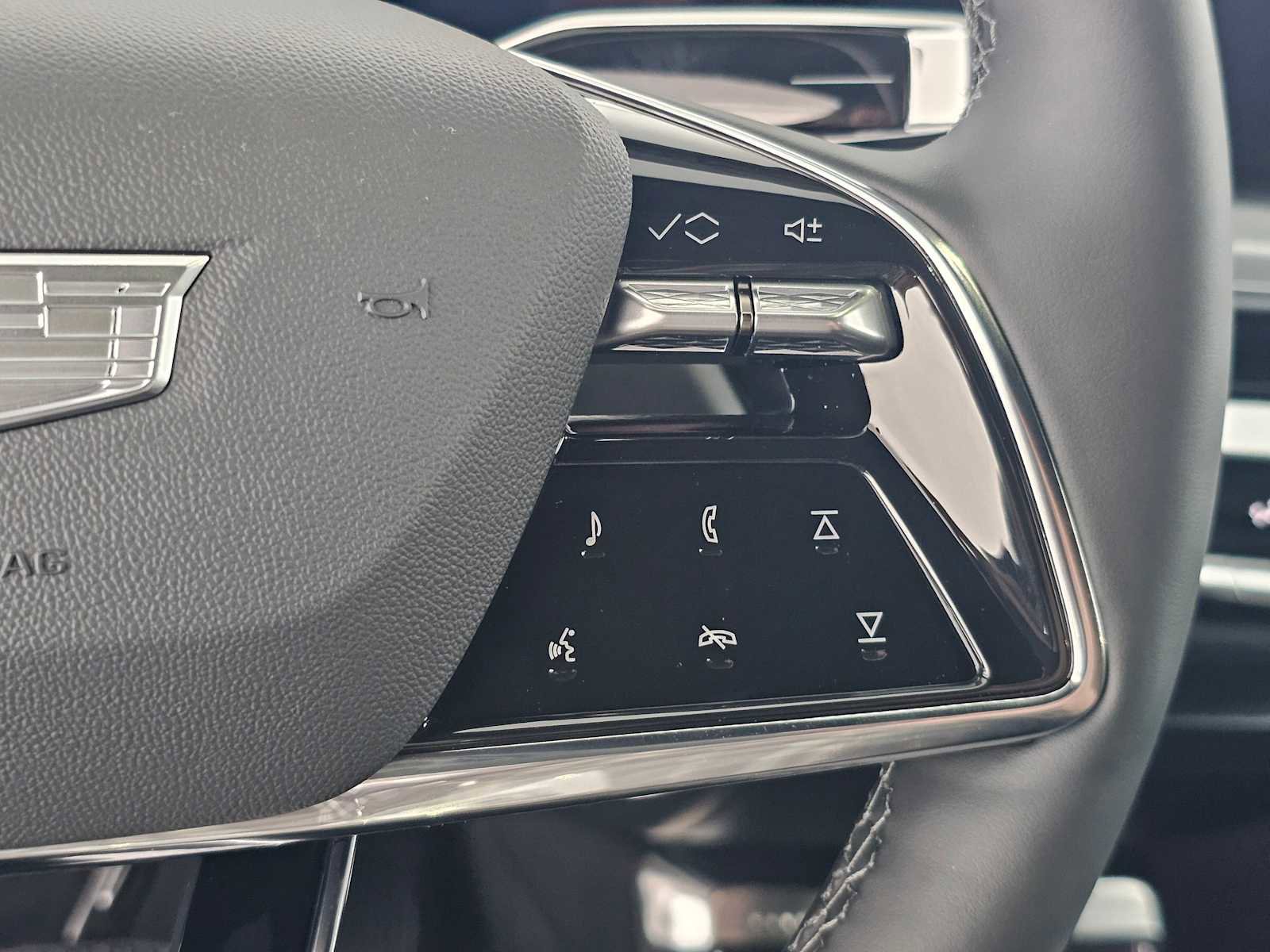 New 2026 Cadillac Lyriq Luxury image 28