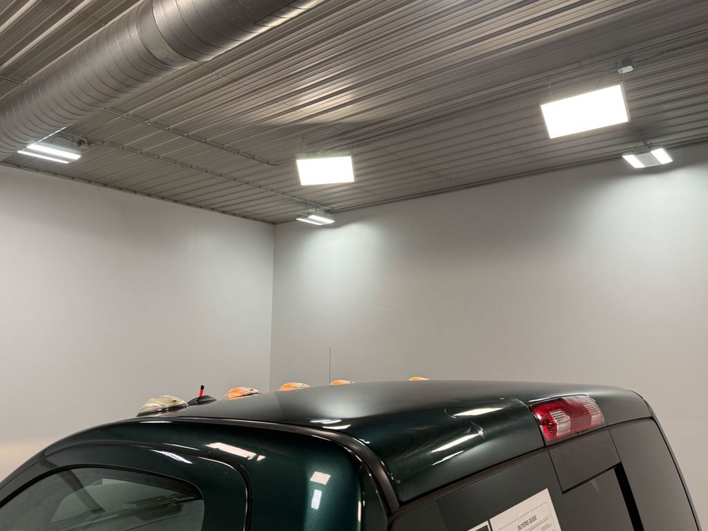 Used 2018 RAM 3500 SLT w/ Snow Chief Group image 48