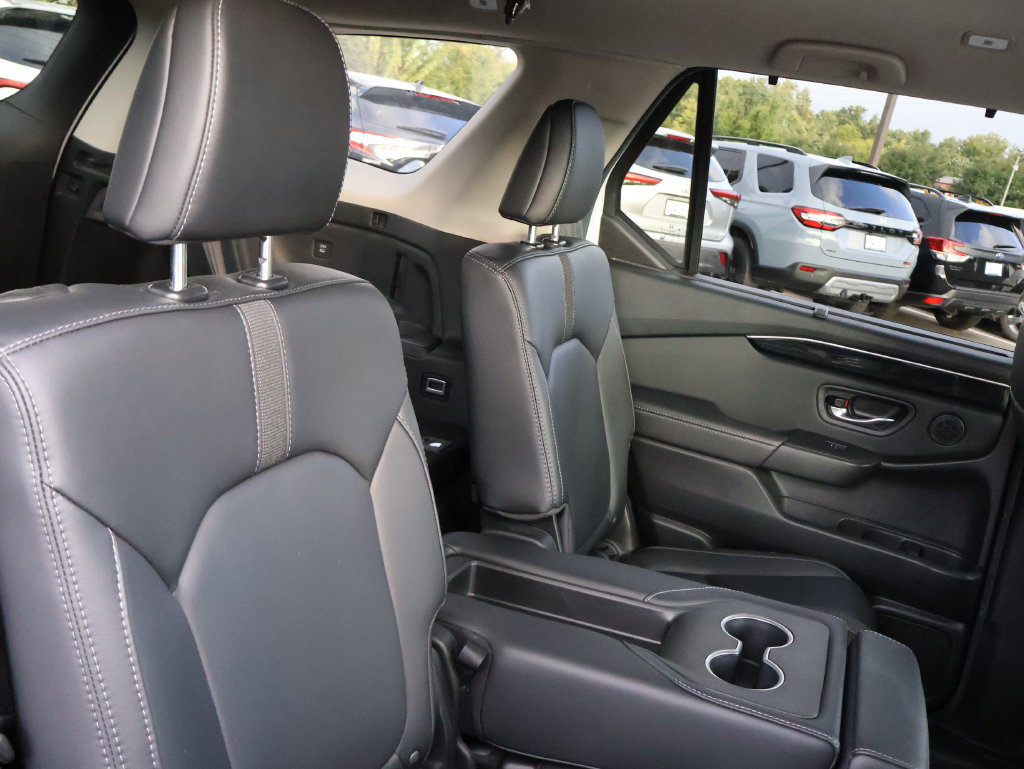 Used 2024 Honda Pilot EX-L image 12