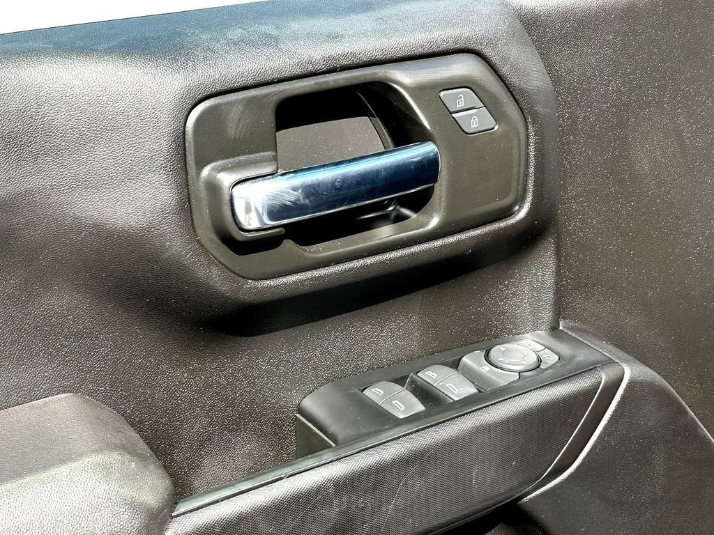 Used 2024 Chevrolet Silverado 1500 W/T w/ WT Value Package AWD/4WD image 9
