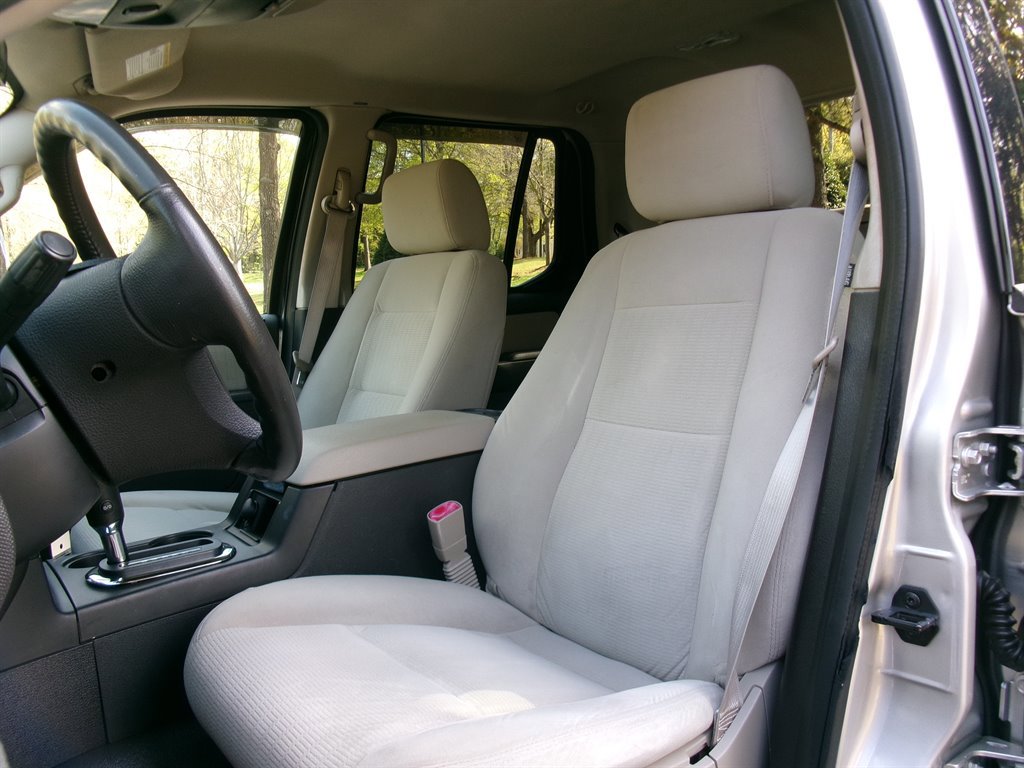 Used 2008 Ford Explorer Sport Trac XLT RWD image 14