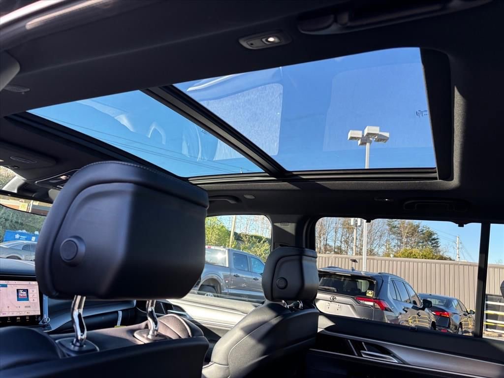 New 2026 Jeep Grand Wagoneer Limited image 7