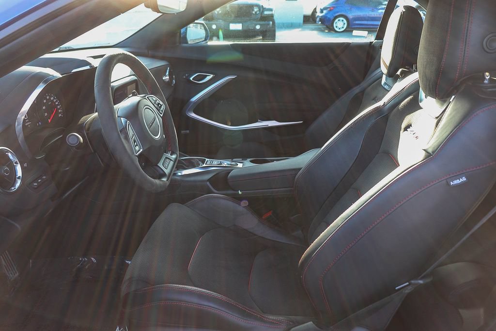 Used 2023 Chevrolet Camaro ZL1 RWD image 18