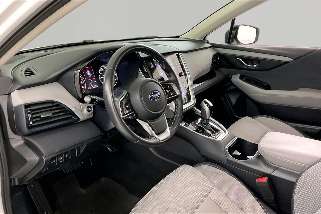 Used 2021 Subaru Outback Premium image 16